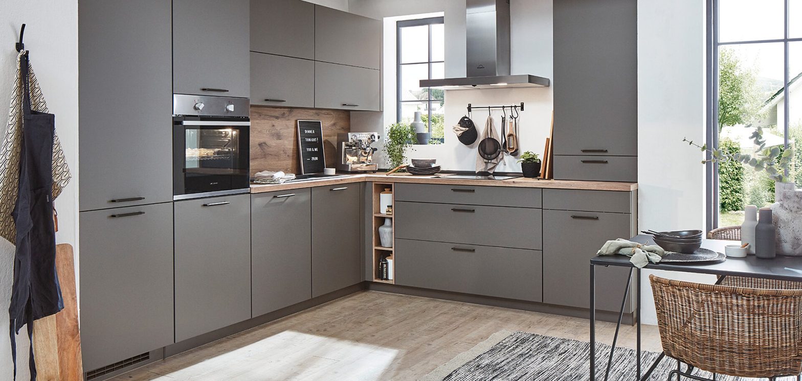 Kitchen cabinets with simple flat-panel doors